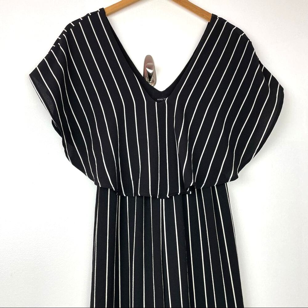 Mind Code | Black & White Pinstripe Jumpsuit Pantsuit Wide Leg S